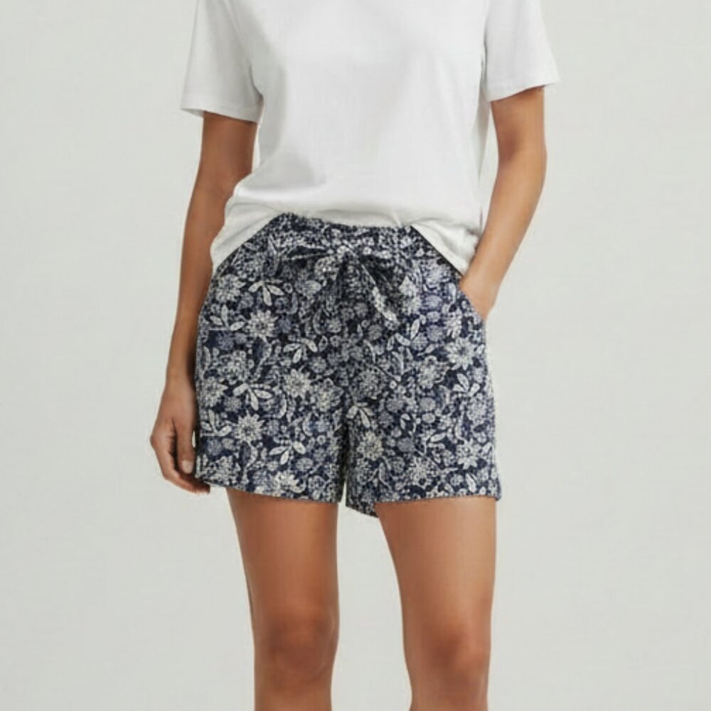Ashley Blue Floral Print Tie Belted Shorts